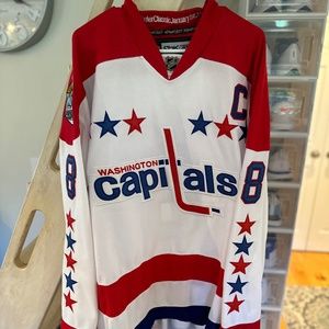 BRAND NEW Ovechkin 2011 Winter Classic Jersey (Size 54, XXL), Official!!!